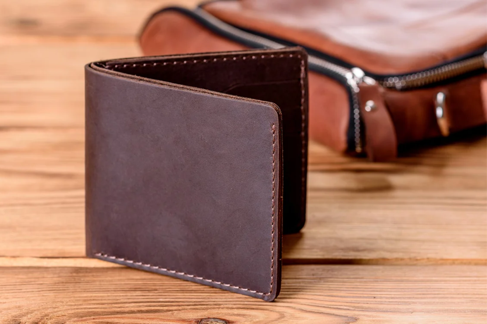 Smart Carry: Unlocking the Best Wallet Brands for Men with CouponzInsider